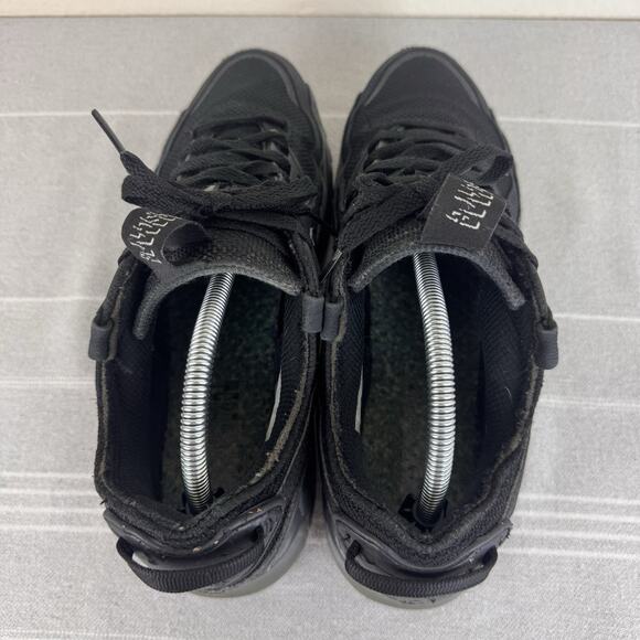 Men’s Nike Air Max Terrascape 90 Athletic Sneakers DQ3987-002 Triple Black 10